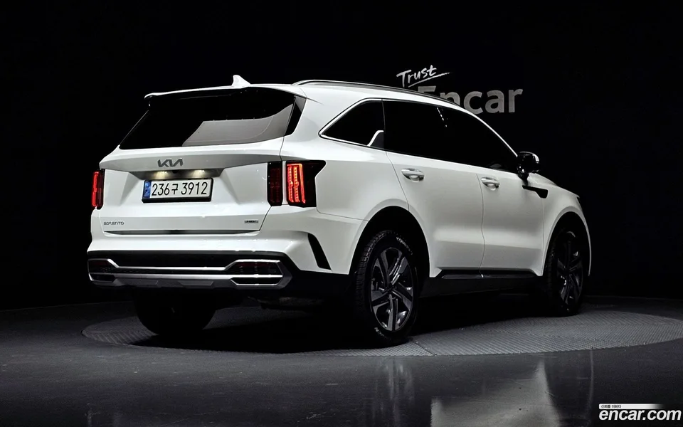 Kia Sorento HEV 1.6 2WD 2023 — миниатюра 2