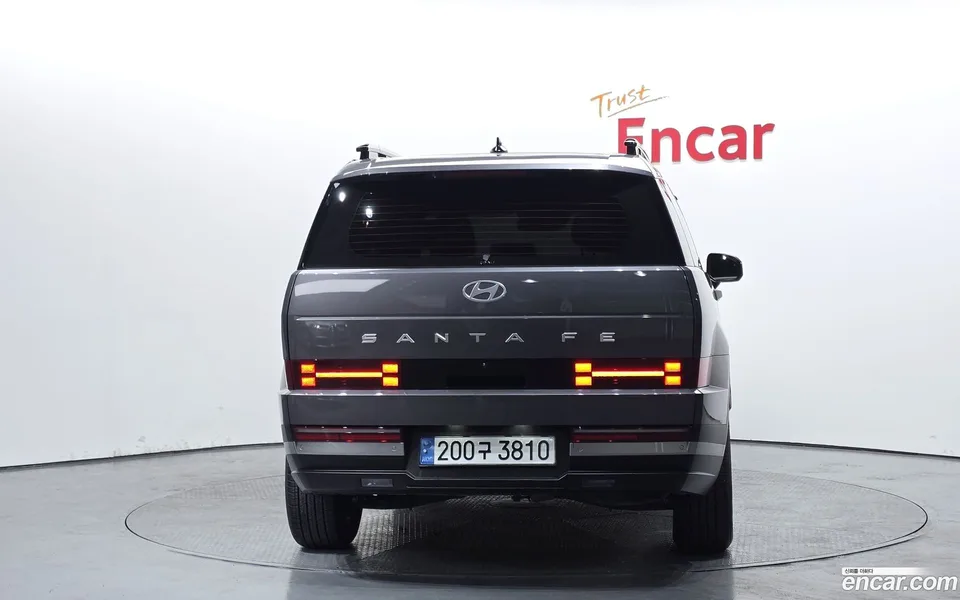 Hyundai Santa Fe HEV 1.6 2WD 2025 — миниатюра 4
