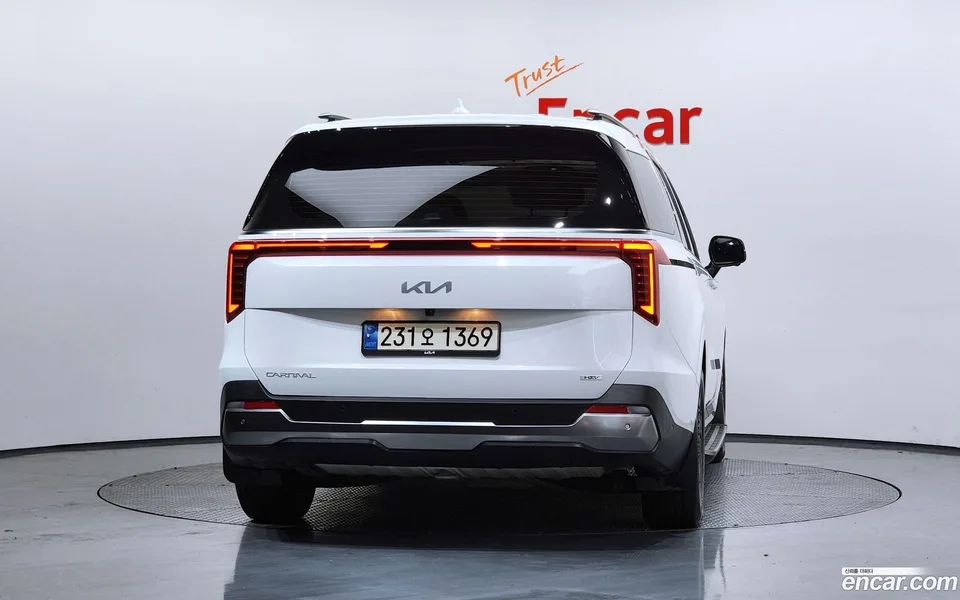 Kia Carnival HEV 7 2024 — миниатюра 4