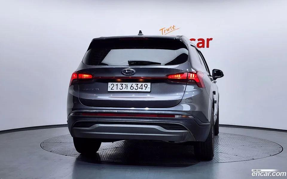 Hyundai SantaFe 2.2 2WD 2022 — миниатюра 4