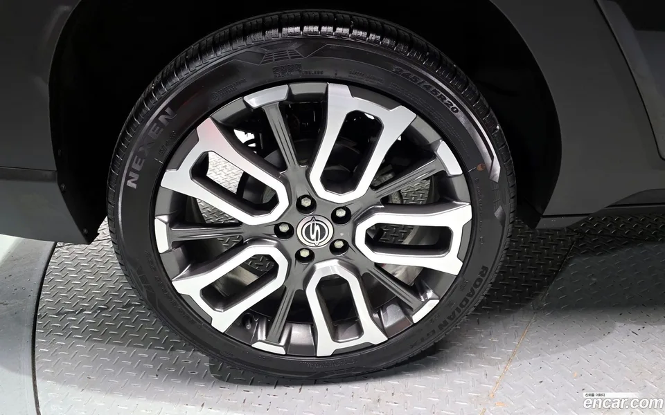 KG Mobility Torres 1.5 2WD 2022 — миниатюра 5