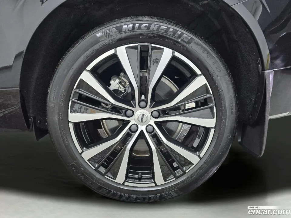 Volvo XC60 B6 2023 — миниатюра 5