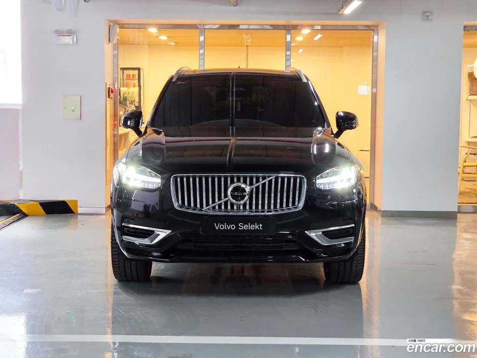 Volvo XC90 T8 2024 — миниатюра 3