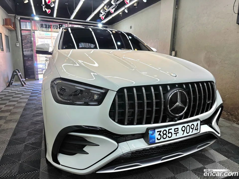 Mercedes-Benz GLE-Class AMG GLE53 4MATIC+ 2025 — миниатюра 2