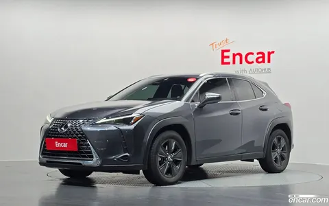 Lexus UX 300h 2025 buy in Moscow