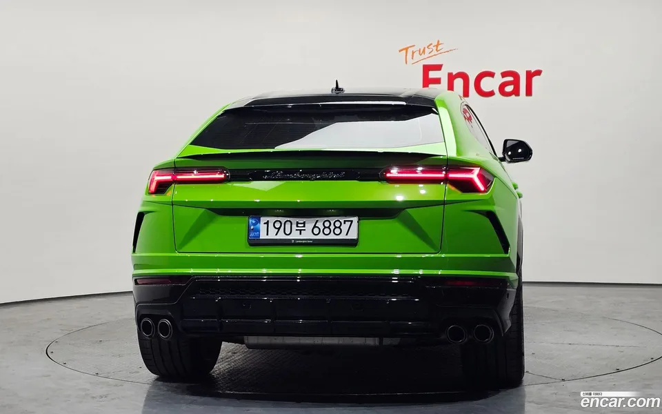 Lamborghini Urus 4.0 V8 2022 — миниатюра 4