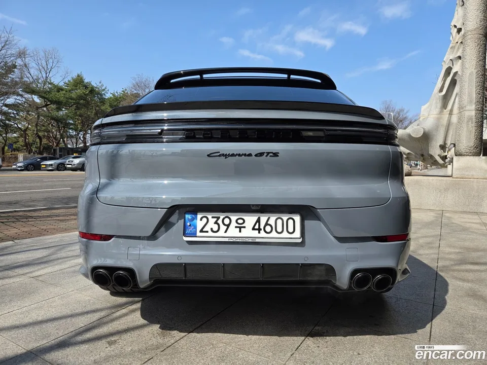 Porsche Cayenne 4.0 GTS 2025 — миниатюра 4