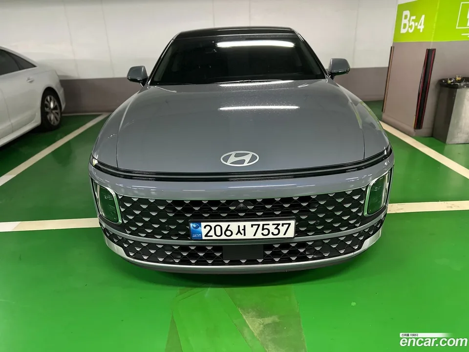Hyundai Grandeur 2.5 2WD 2024 — миниатюра 4