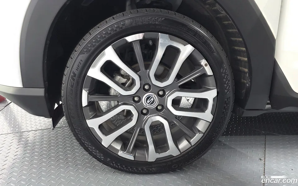 KG Mobility Torres 1.5 4WD 2022 — миниатюра 5
