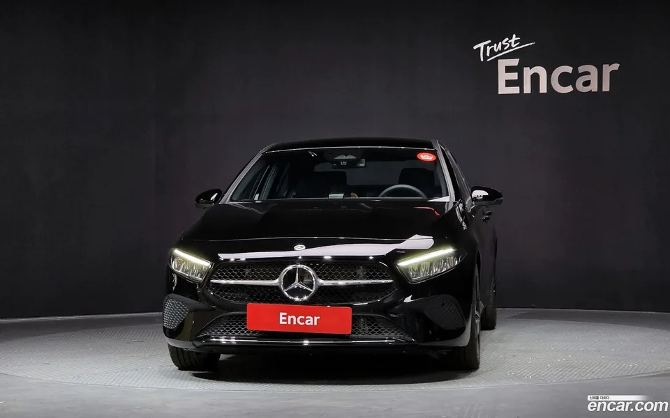 Mercedes-Benz A-Class A220 2025 — миниатюра 3