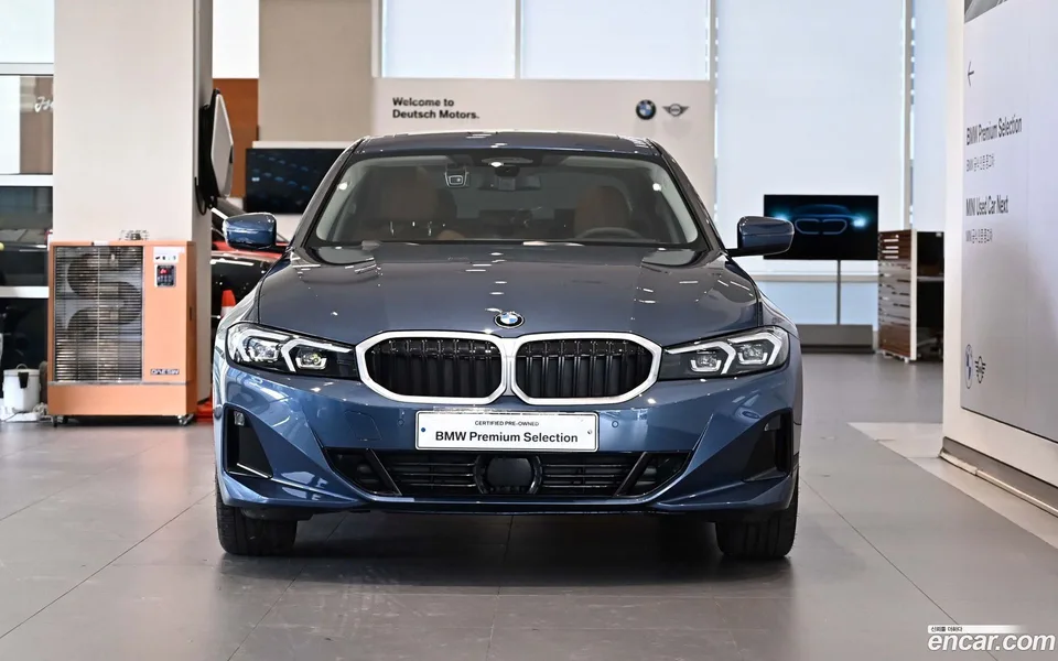BMW 3 Series 320i 2025 — миниатюра 3