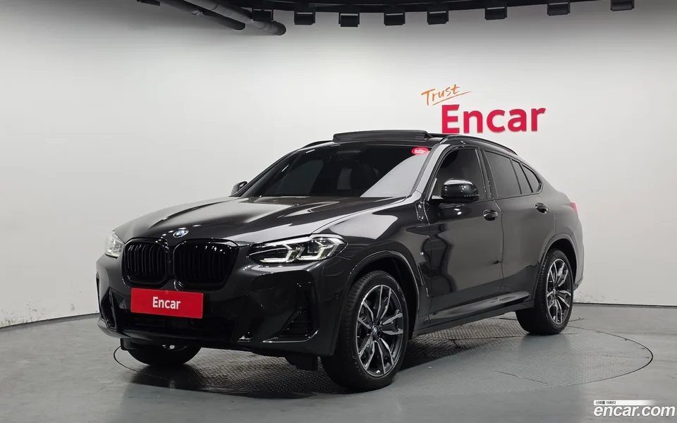 BMW X4 xDrive20i M 2025 — фото 1, купить с доставкой в Москву