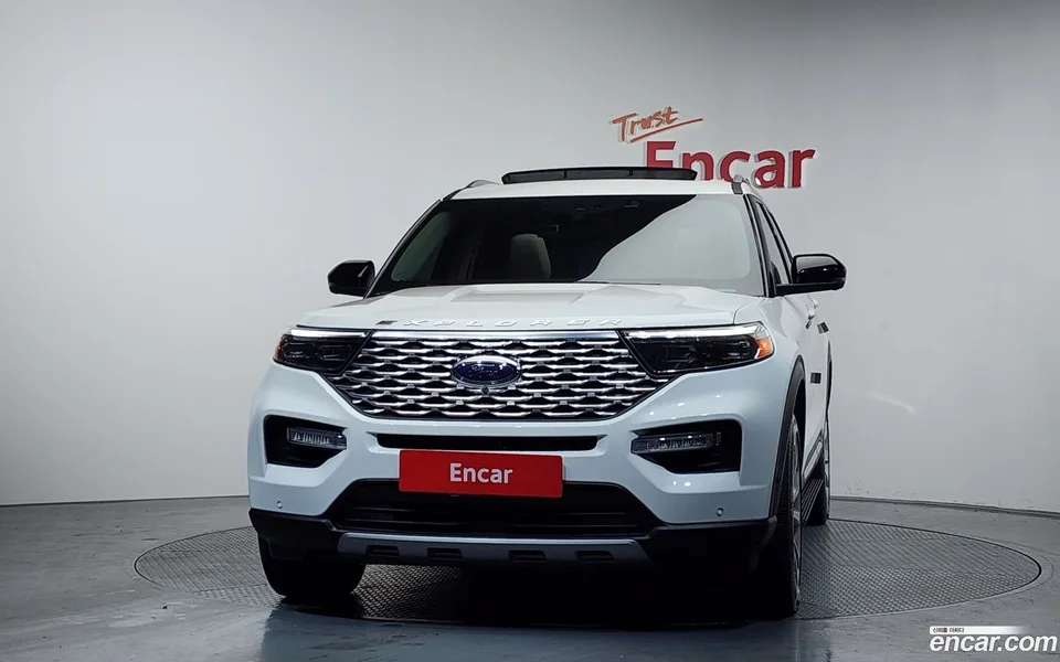 Ford Explorer 3.0 4WD 2022 — миниатюра 3