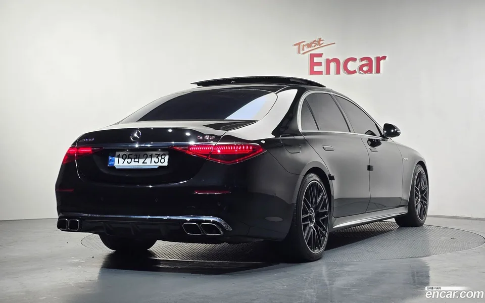 Mercedes-Benz S-Class AMG S63 E 4MATIC 2024 — миниатюра 2