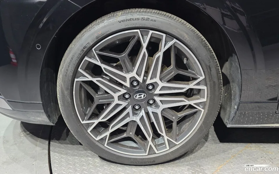 Hyundai Grandeur 2.5 2WD 2023 — миниатюра 5