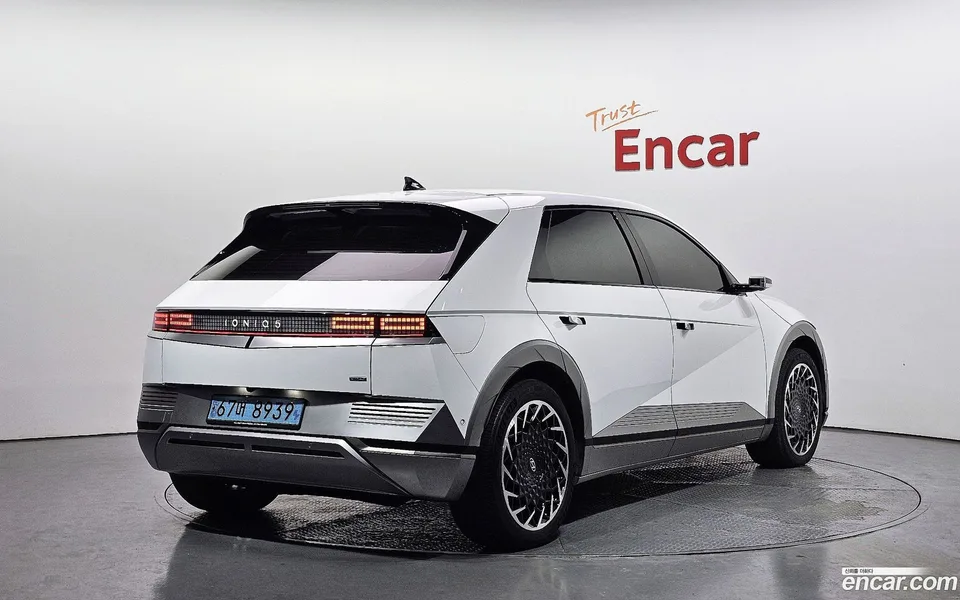Hyundai Ioniq 5 AWD 2022 — миниатюра 2