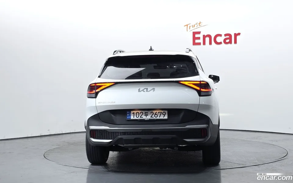 Kia Sportage 1.6 2WD 2023 — миниатюра 4
