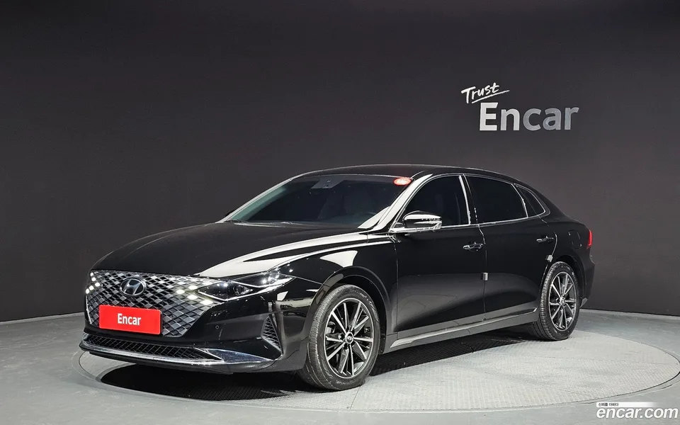 Hyundai Grandeur IG 2.5 2022 — фото 1, купить с доставкой в Москву