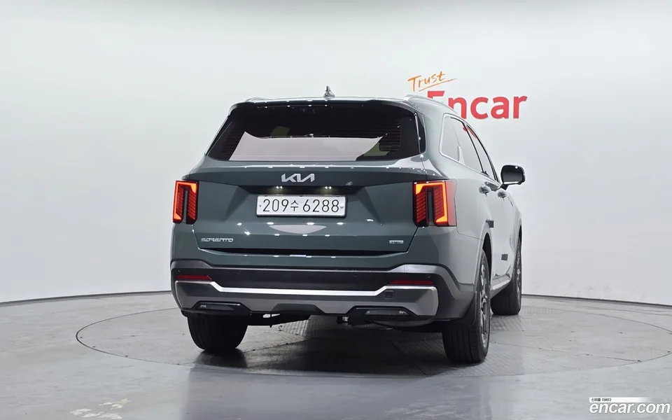 Kia Sorento HEV 1.6 2WD 2023 — миниатюра 4