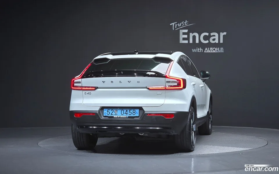 Volvo C40 Recharge 2022 — миниатюра 4