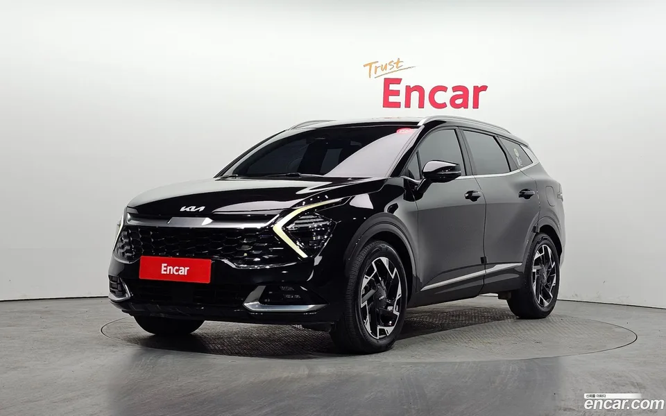 Kia Sportage 2.0 2WD 2022 — фото 1, купить с доставкой в Москву