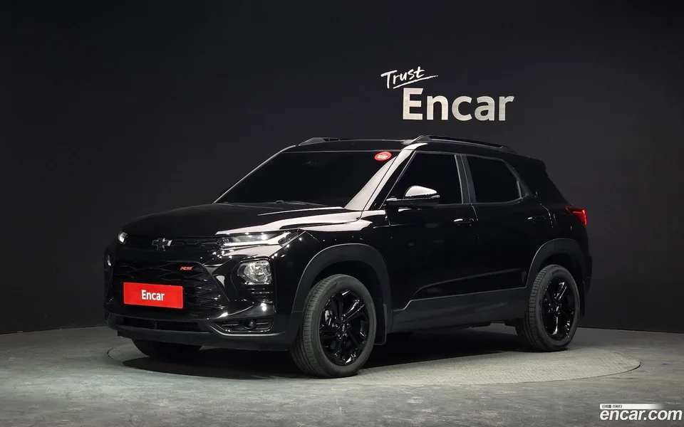 Chevrolet Trailblazer 1.3 4WD 2023 — фото 1, купить с доставкой в Москву