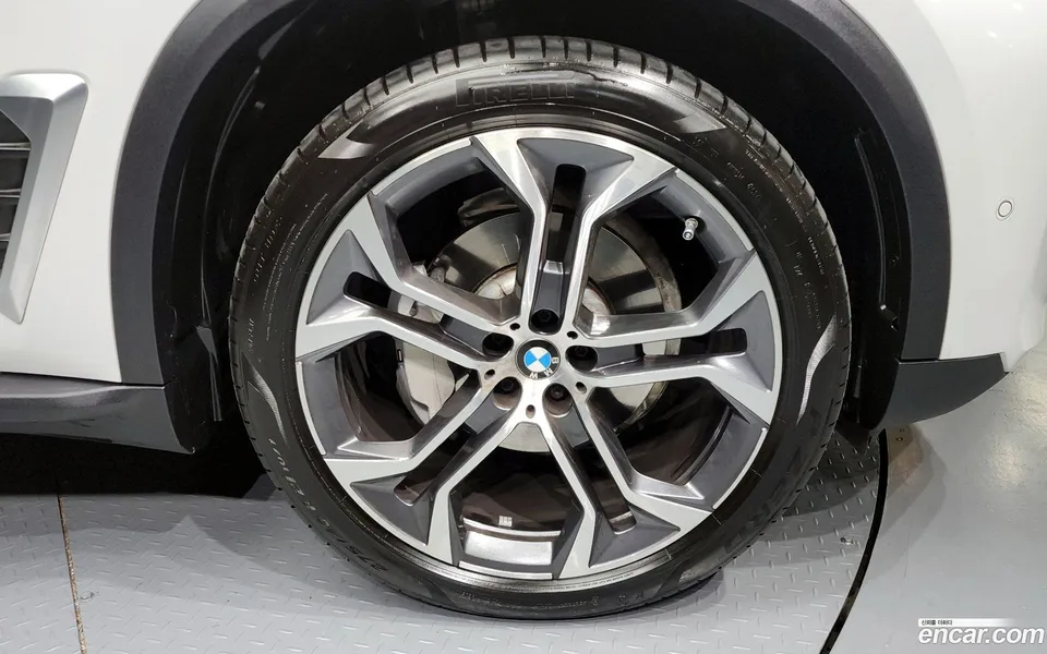 BMW X5 xDrive 30d xLine 2025 — миниатюра 5
