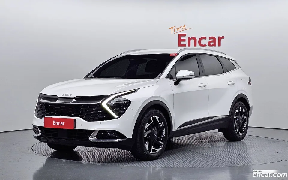 Kia Sportage 1.6 2WD 2022 — фото 1, купить с доставкой в Москву