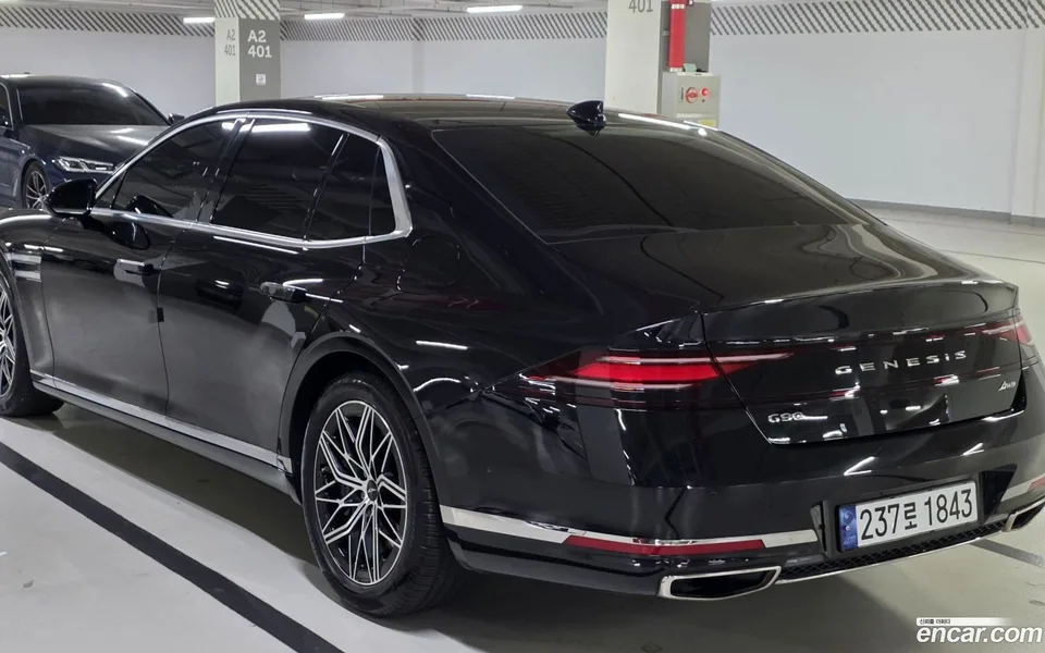 Genesis G90 3.5 AWD 2023 — миниатюра 3