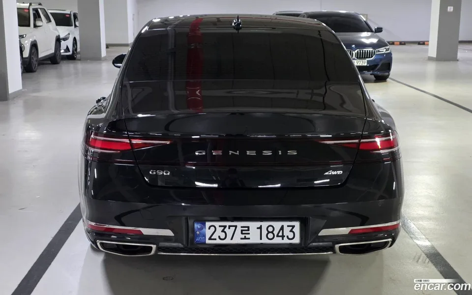 Genesis G90 3.5 AWD 2023 — миниатюра 4