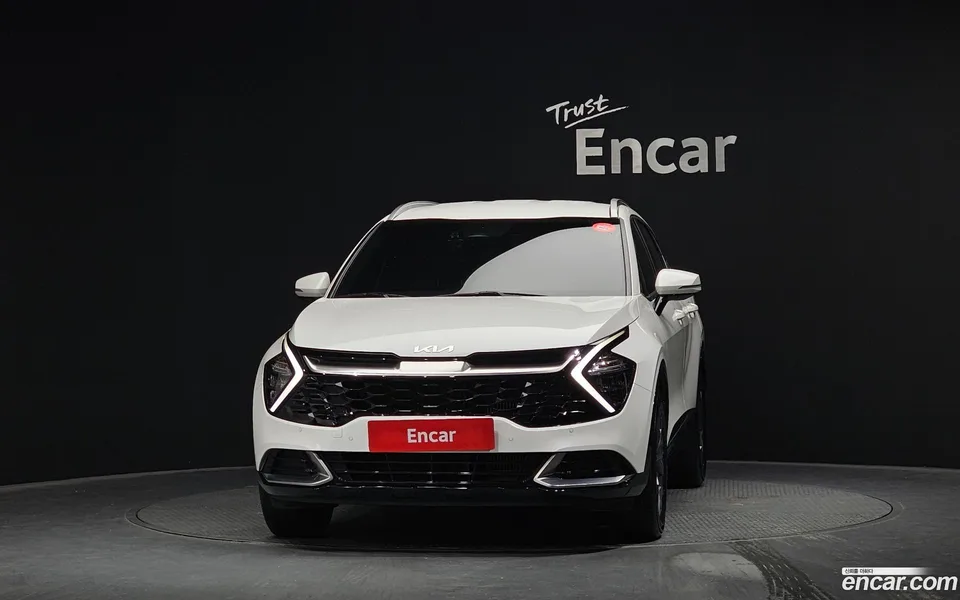 Kia Sportage 2.0 2WD 2022 — миниатюра 3