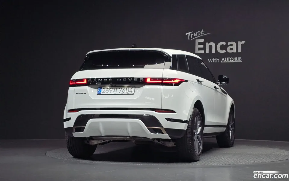 Land Rover Range Rover Evoque P250 SE 2024 — миниатюра 4