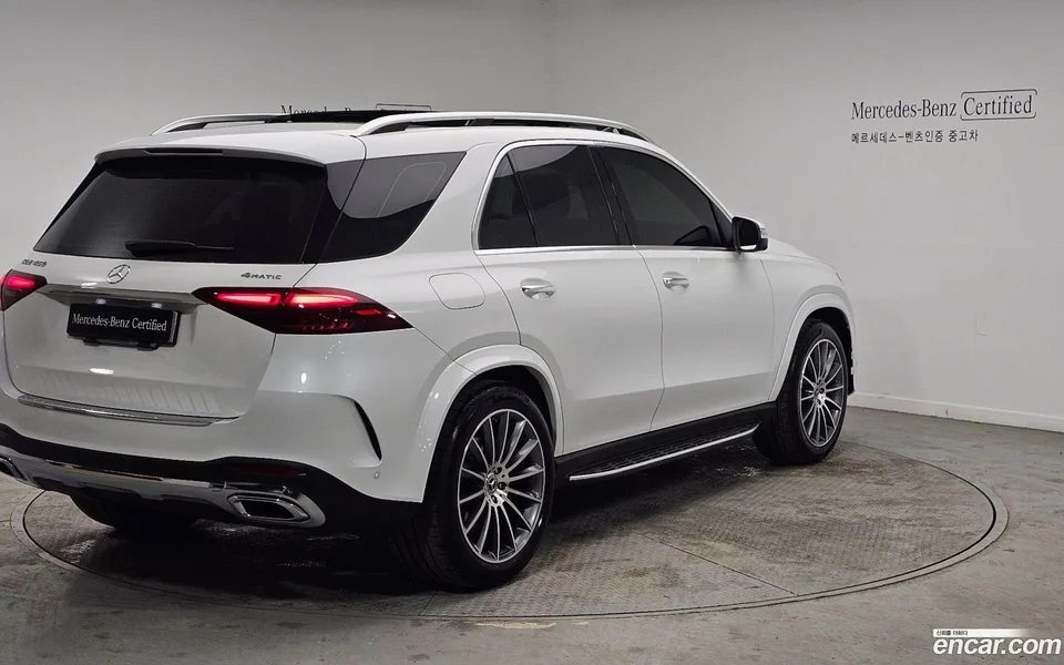 Mercedes-Benz GLE-Class GLE450 4MATIC 2025 — миниатюра 2