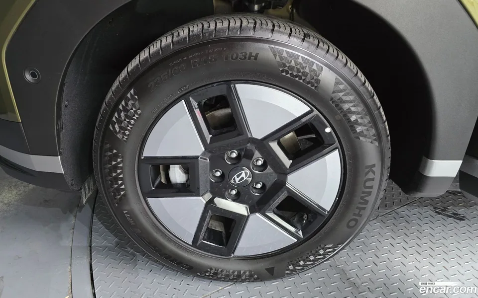 Hyundai SantaFe HEV 1.6 2WD 2025 — миниатюра 5