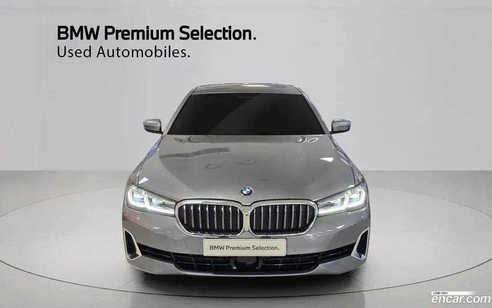 BMW 5 Series 530i 2023 — миниатюра 3