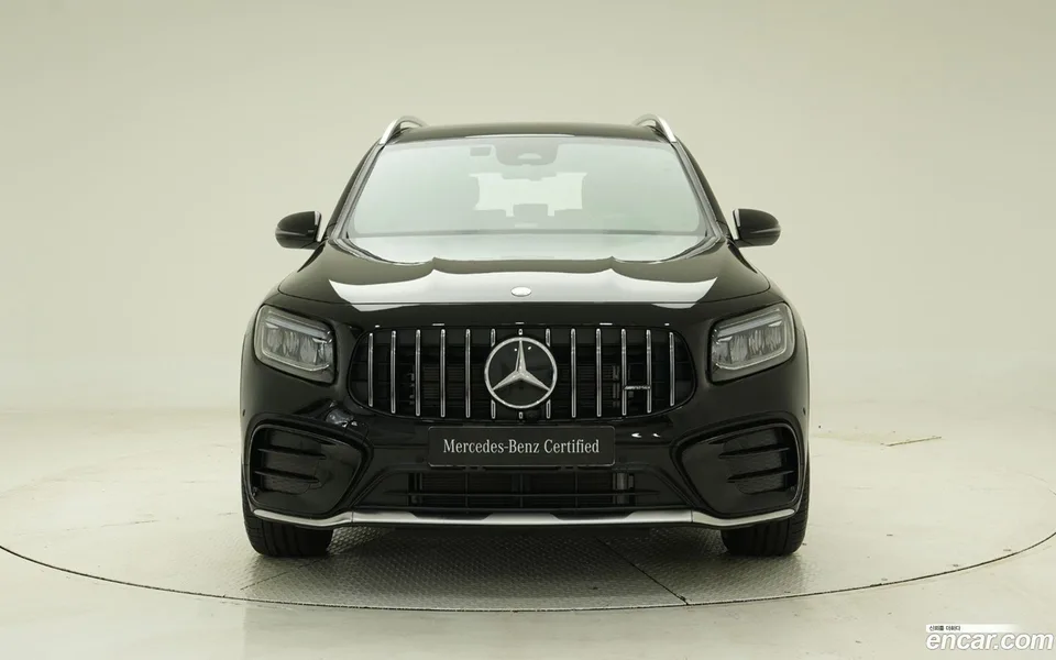 Mercedes-Benz GLB-Class AMG GLB35 4MATIC 2025 — миниатюра 3