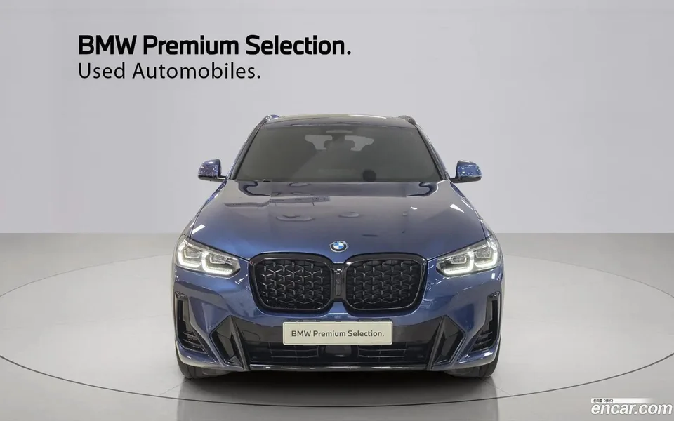 BMW X4 xDrive20i M 2023 — миниатюра 3
