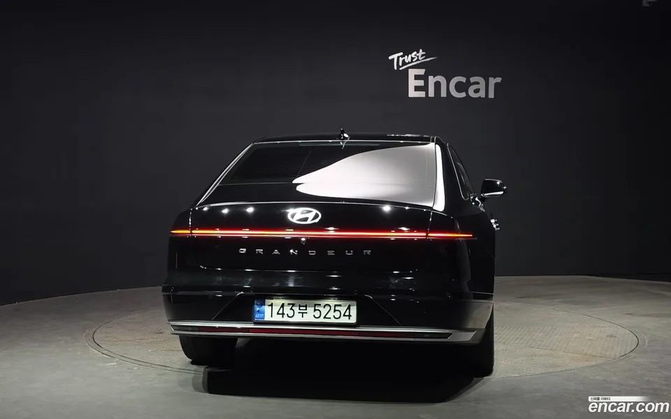 Hyundai Grandeur 2.5 2WD 2023 — миниатюра 4