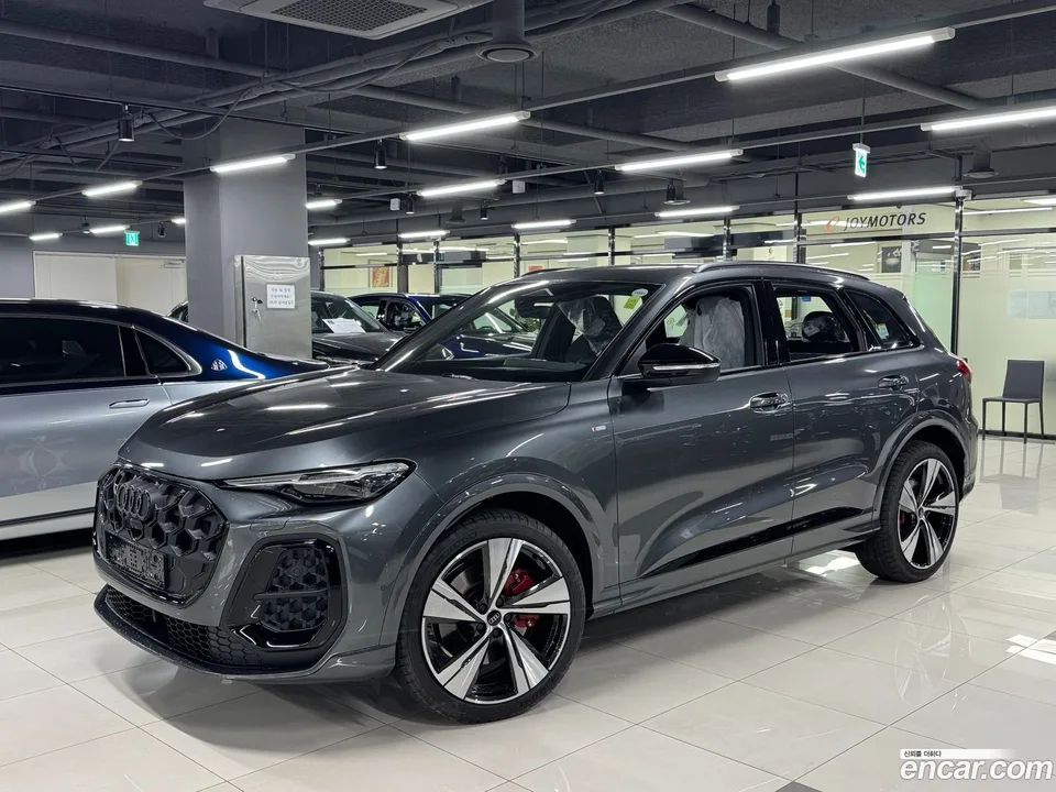 Audi Q5 (80A) 40 TDI S Line 2025 — миниатюра 3
