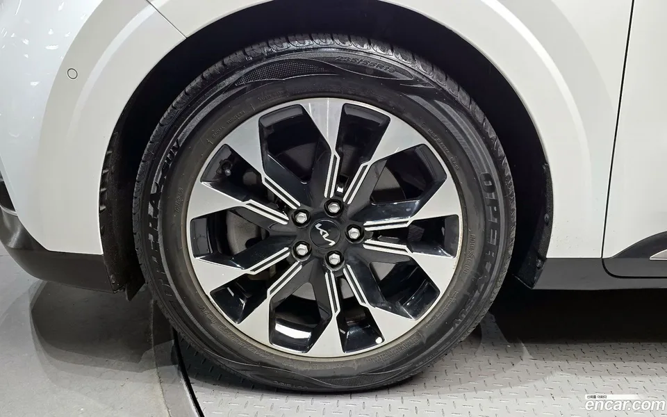Kia Carnival 9 2023 — миниатюра 5