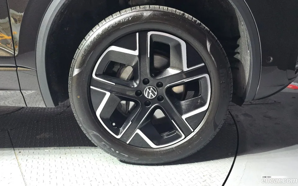 Volkswagen Touareg 3.0 TDI 2024 — миниатюра 5