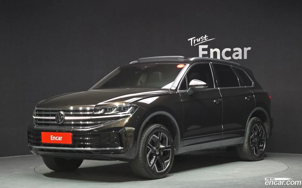 Volkswagen Touareg 3.0 TDI 2024 — фото 1, купить с доставкой в Москву