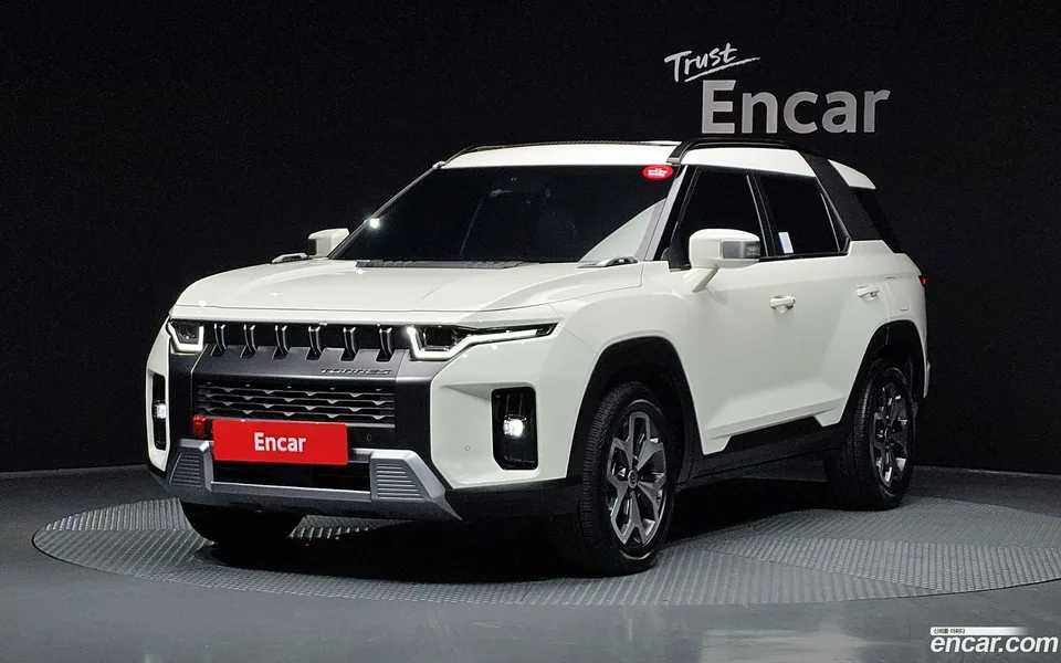 KG Mobility Torres 1.5 2WD 2022 — фото 1, купить с доставкой в Москву
