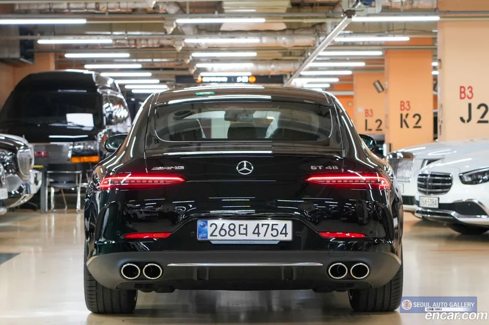 Mercedes-Benz AMG GT 4 43 4MATIC+ 2026 — миниатюра 4