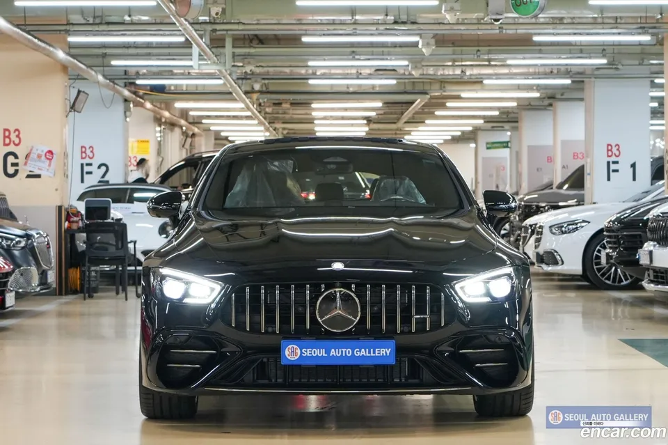 Mercedes-Benz AMG GT 4 43 4MATIC+ 2026 — фото 1, купить с доставкой в Москву