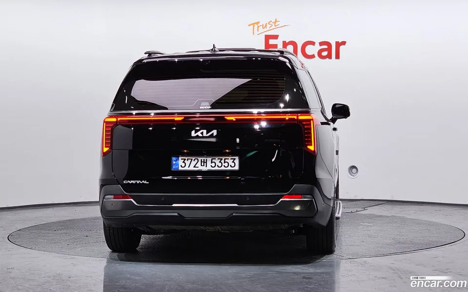 Kia Carnival 7 2024 — миниатюра 4