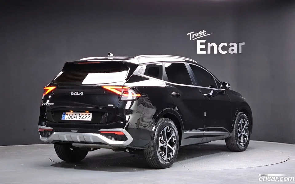 Kia Sportage Hybrid 2WD 2024 — миниатюра 2