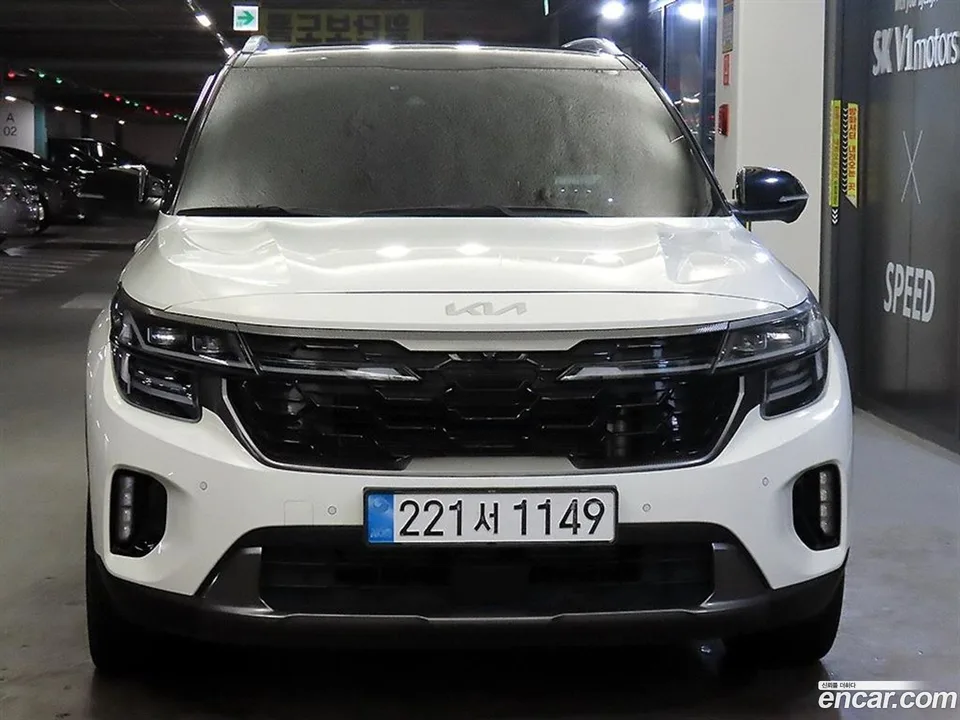 Kia Seltos 1.6 4WD 2023 — миниатюра 2