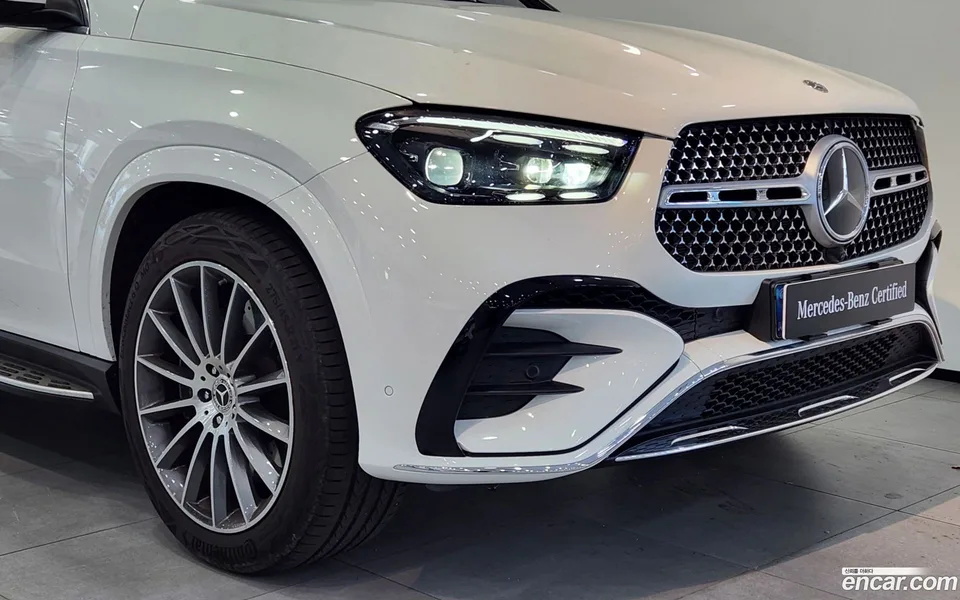 Mercedes-Benz GLE-Class GLE450 4MATIC 2025 — миниатюра 3