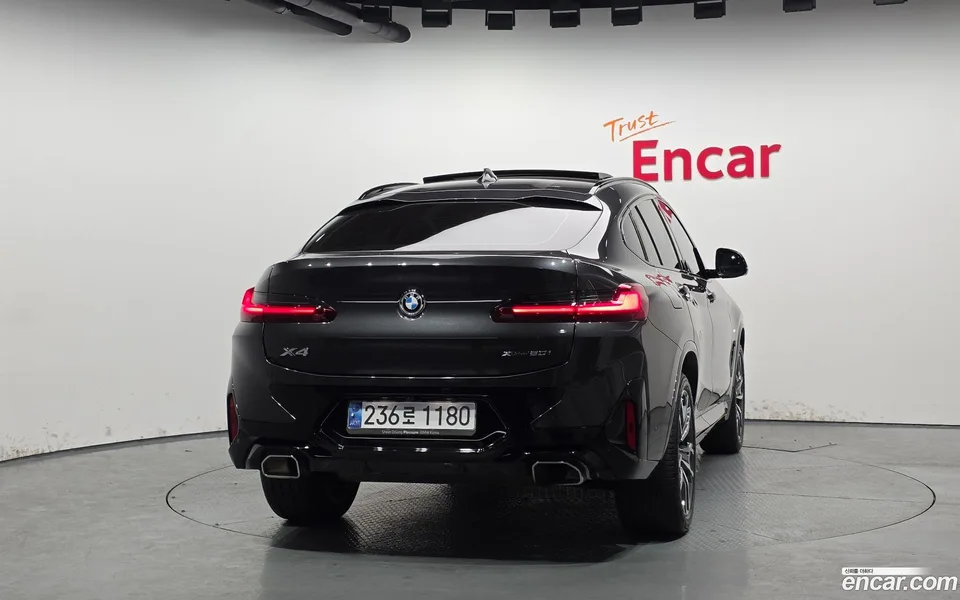 BMW X4 xDrive20i M 2025 — миниатюра 4
